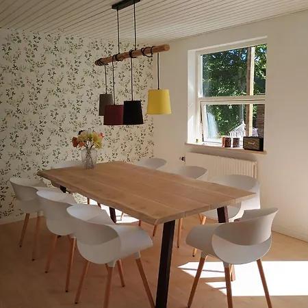 Family-friendly Near Forest Harbour Villa